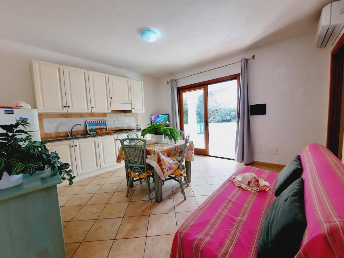 סנטה טרזה גאיורה Le Residenze Desideri Di Gallura חדר תמונה